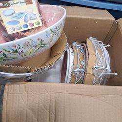 Temtation Bouguet Ceramic Plates 