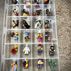 24 New Custom Lego Minifigures With Clear Case
