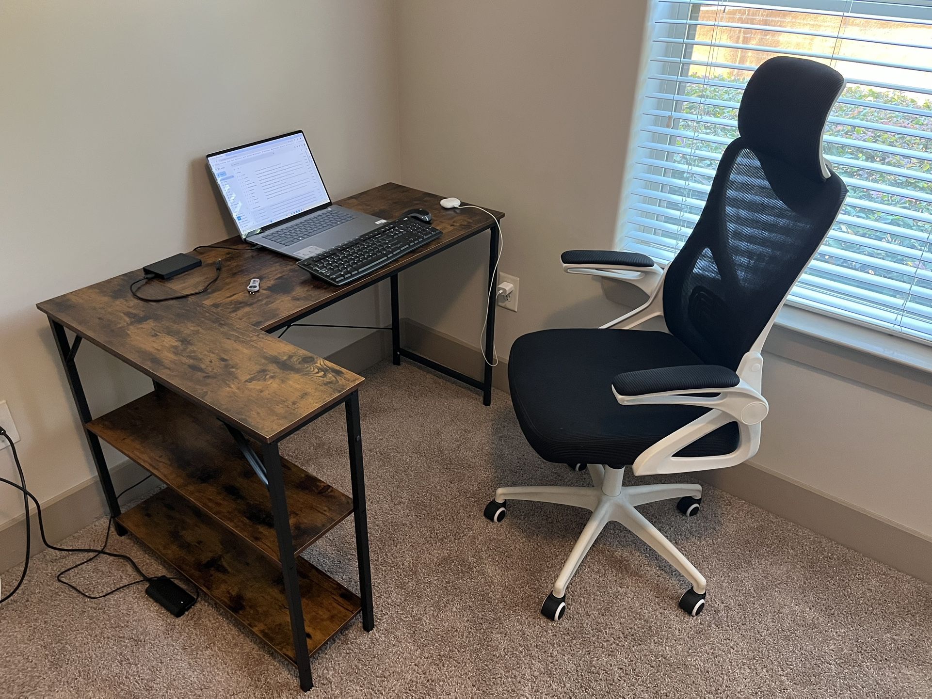 New Computer Table – 47” Rustic Brown L-Shaped Desk with Reversible Shelves – Great Condition