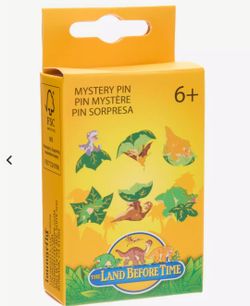 Loungefly land Before Time Blind box Pins