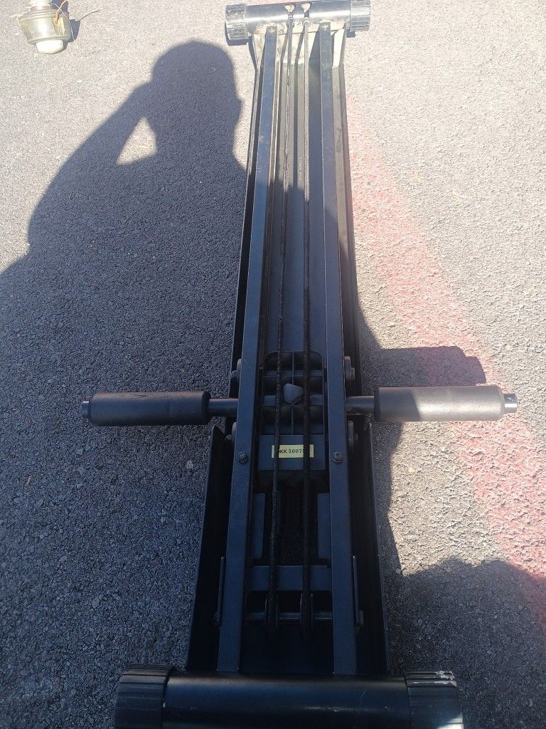 Torso Exercise Machine