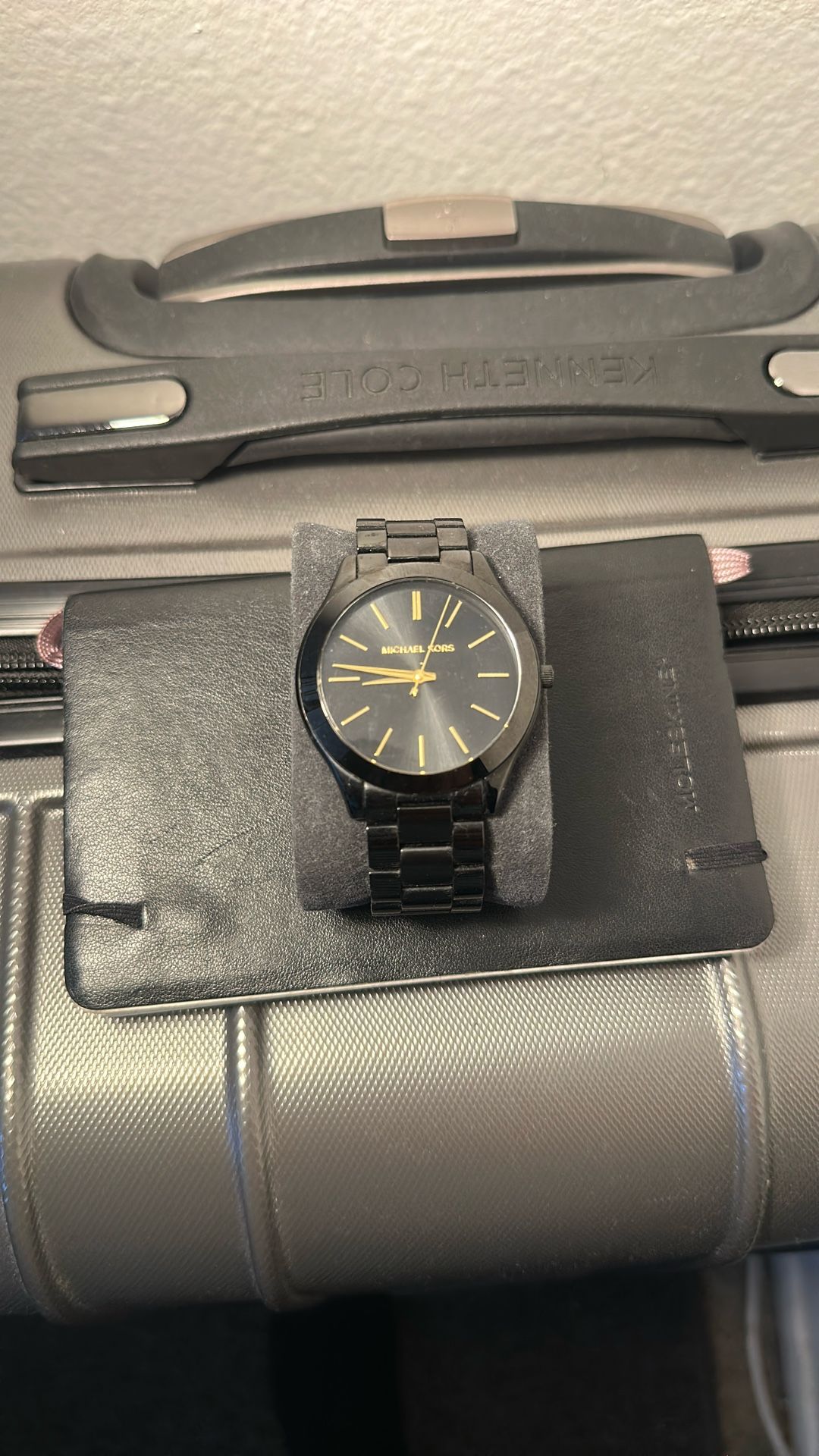 Michael Kors Black/gold Watch