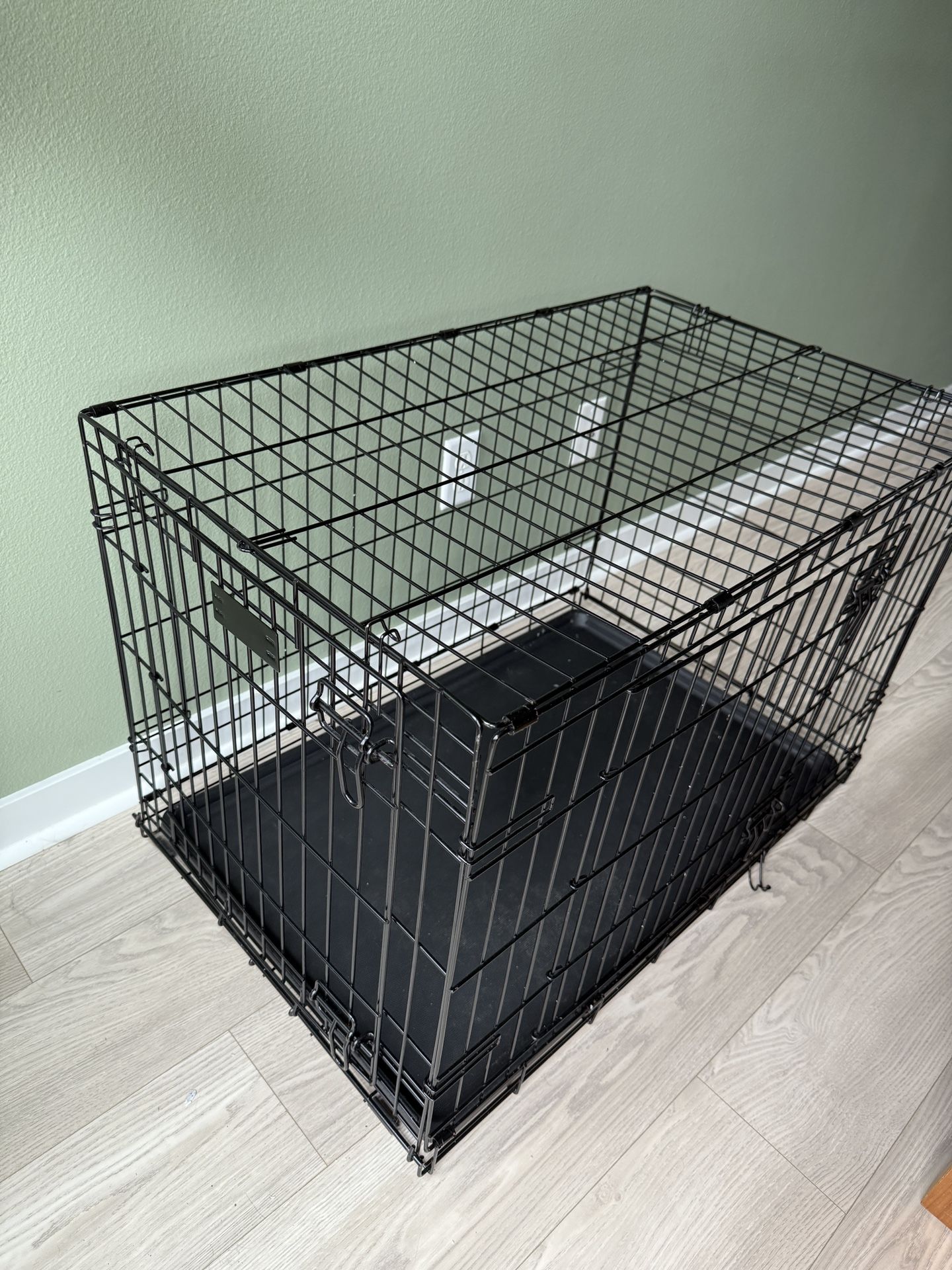 Medium/Large Dog Kennel
