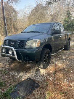 2005 Nissan Titan