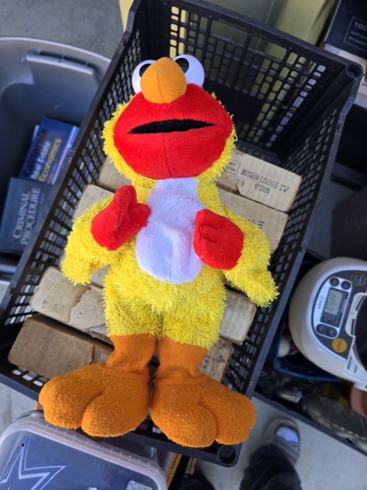 Fisher Price Dancing Chicken Elmo