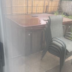 4 Seat Hot Tub 