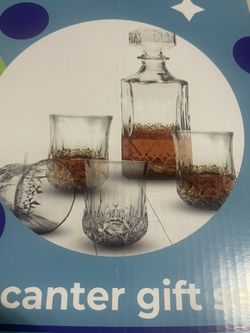 Decanter Gift Set
