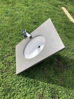 Countertop Sink and Faucet