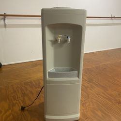 water dispenser 