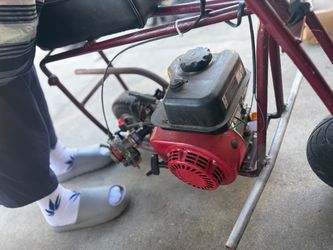 Gas-Powered Go-Kart with Small Engine (Mini bike)