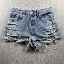 Vintage Levi’s SilverTab Guy’s Fit Jean Shorts Women’s 9/10 Button Fly 2″ #3386