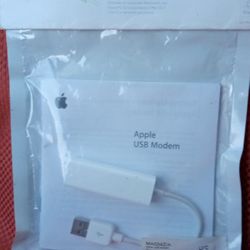Apple Mini Dvi to Dvi Adapter