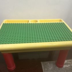 Lego Table 
