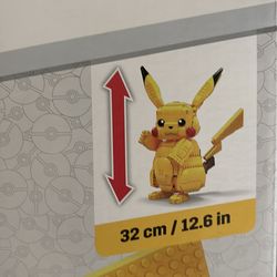 JUMBO PIKACHU