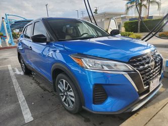 2023 Nissan Kicks