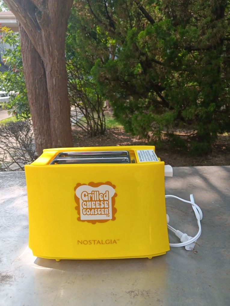 NOSTALGIA GRILLED CHEESE GOASGER 2 SLICE TOASTER