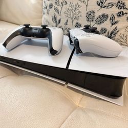 Ps5 Slim Digital / 2 Mandos Y SUS Cables 