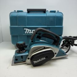 Makita Planer 210234