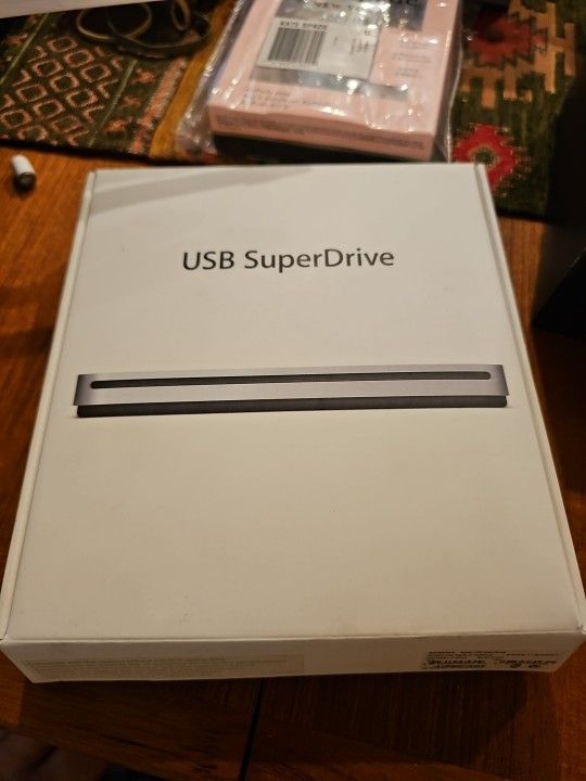 Apple USB SuperDrive MD564LL/A External Drive A1379 Used With Box And Paper Work