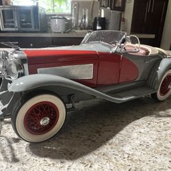 1/24 Diecast - 1935 Duesenberg SSJ Speedster