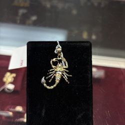14k Scorpion Pendant