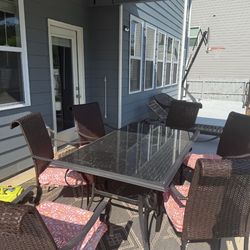 Patio Set Table and 6 Chairs