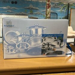 BergHOFF 17Pc Stainless Steel Cookware Set, 
