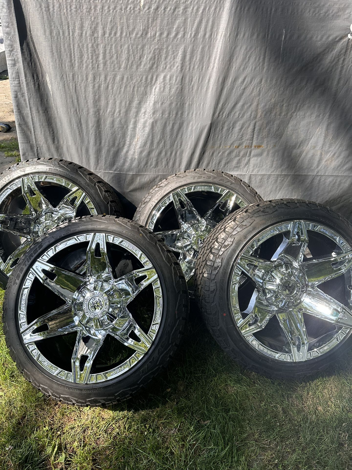 22” Chevy 285/45r22