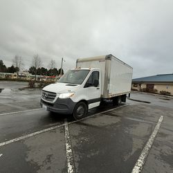 2019 Sprinter Box 3.0 V6 Diesel