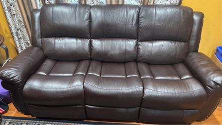 Leather Reclining Sofa & Reclining Loveseat Set