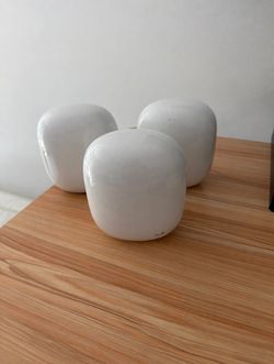 Google Nest Wifi Pro 3-Pack - Wi-Fi 6E Mesh System