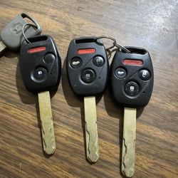 Keys Fobs ( Toyota & Honda )