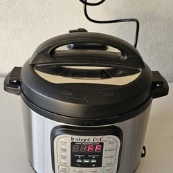 Instant Pot Duo 6-Quart 7-in-1 Electric Pressure Cooker