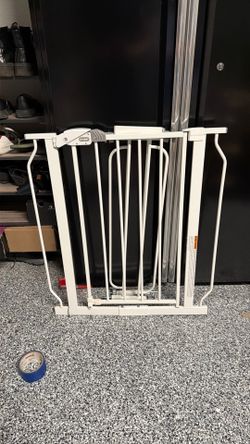 Dog Gate for the house Pet