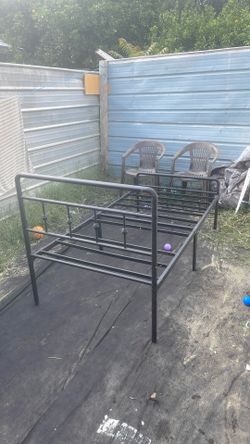 Twin size bed frame