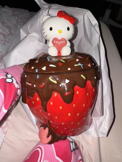 Hello Kitty Strawberry Ceramic 