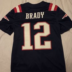 2016 Nike Tom Brady Patriots Color Rush Jersey. Mens Small