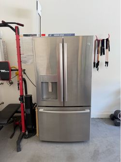 GE refrigerator