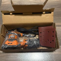 RIDGID 2.4 Amp Corded 1/4 Sheet Sander with AIRGUARD Technology