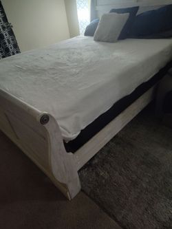 Queen bed set and more...