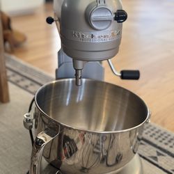 KitchenAid Professional 600 with Accessories