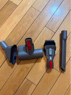 Dyson V8 absolute Cordless vacuum
