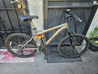 Bike the Mountain size 24"