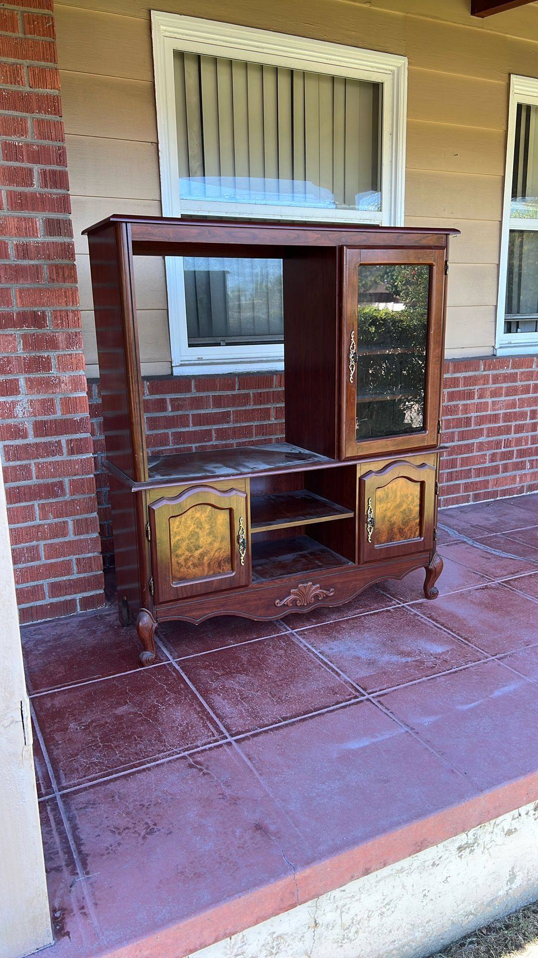 Armoire