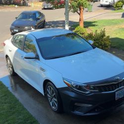 2019 KIA Optima
