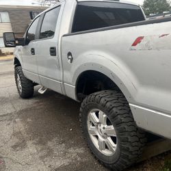 2009 Ford F-150 Truck