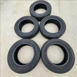 Michelin 195/65/15 set 5 tires total
