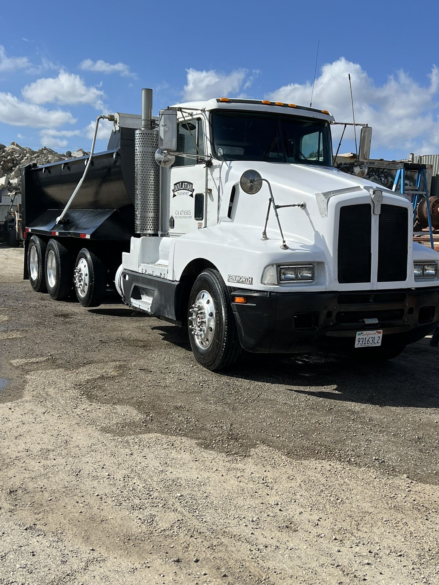 Kenworth/Peterbilt Super 10 Dump Truck