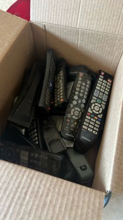 25 used TV remote control controls