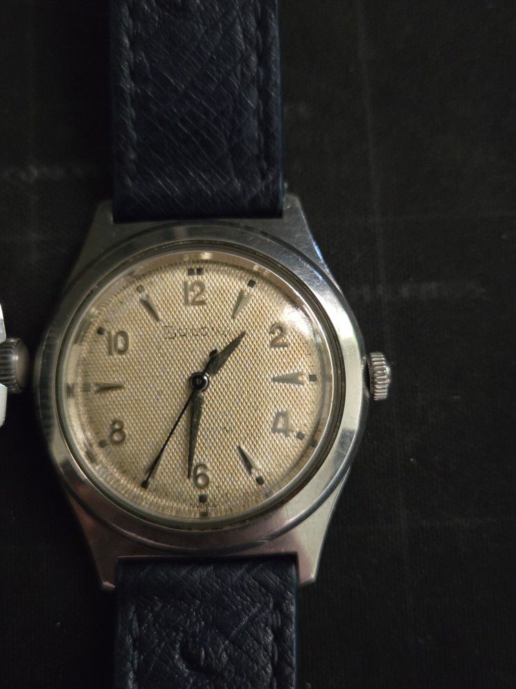 Vintage Bulova Military Style Watch (34mm)